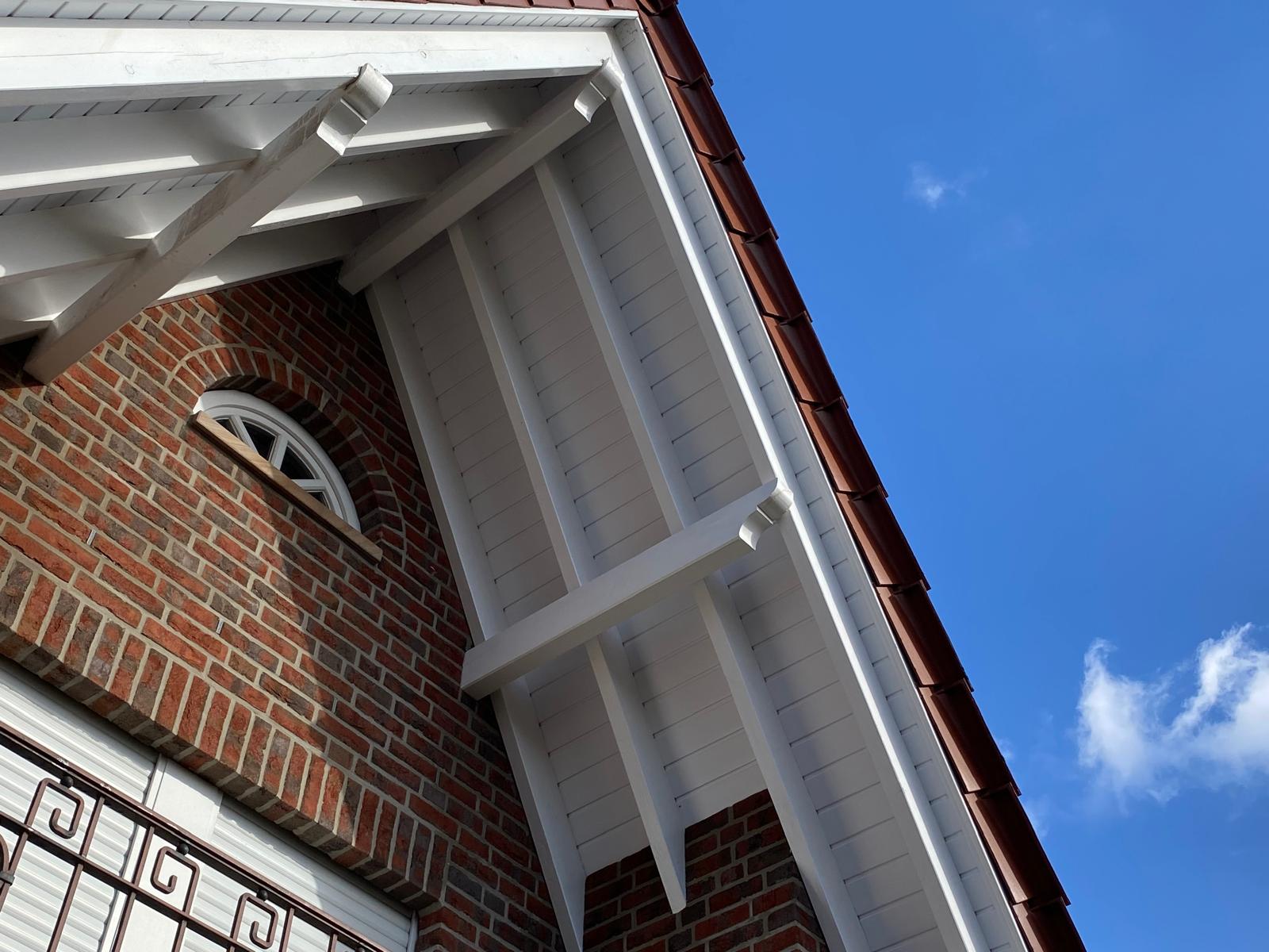 Reinigung von Dach&uuml;berst&auml;nden im Raum Geeste.